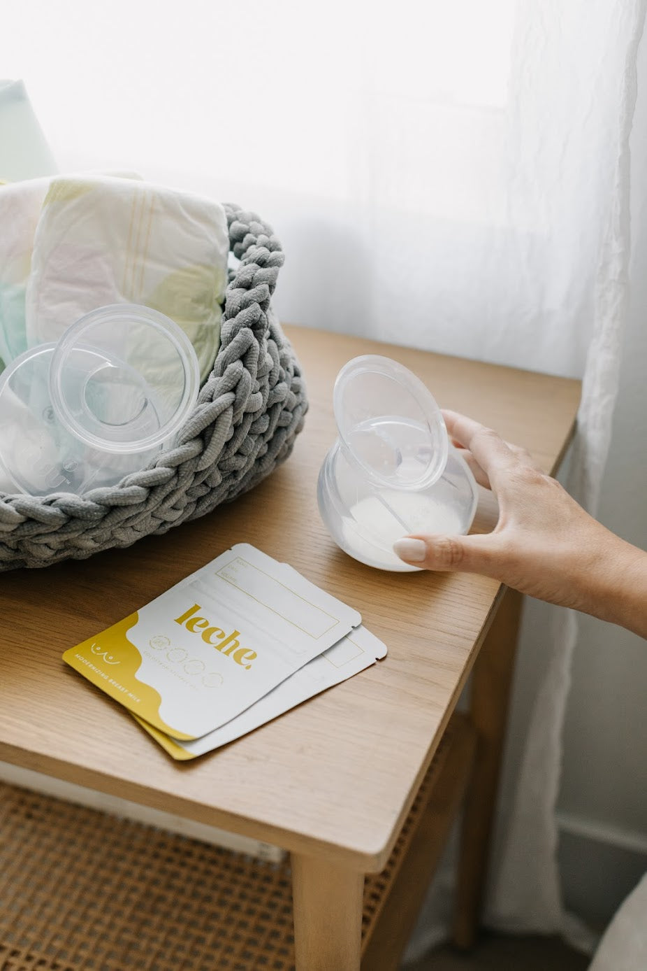 feeding your baby in the nicu: why breastfeeding + donor breast milk matter