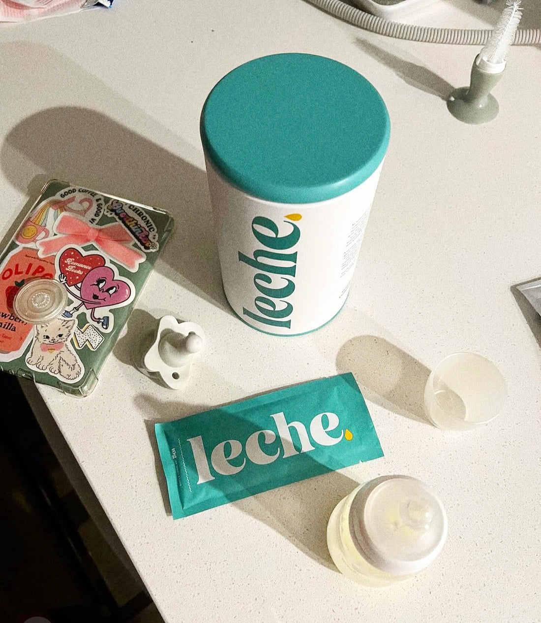 hassle-free guide to traveling + feeding with freeze-dried breast milk